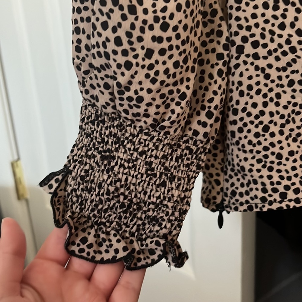Patterned Cropped Top - Picture 3 of 3
